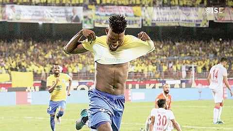 கேரளத்தின் வெற்றிக் கோலை அடித்த மகிழ்ச்சியில் பெல்ஃபோர்