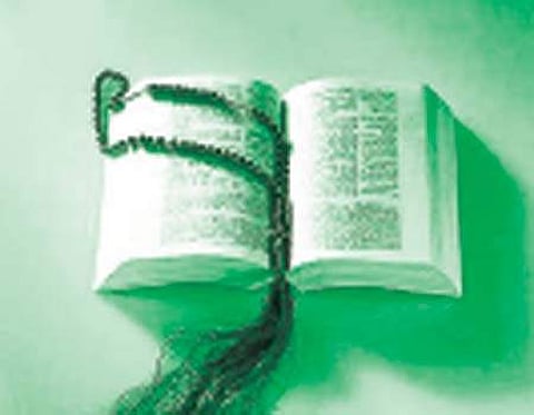 கோள் சொல்லும் கோணல்