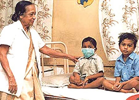 சாதனைப் பெண்மணி டாக்டர் சாந்தா