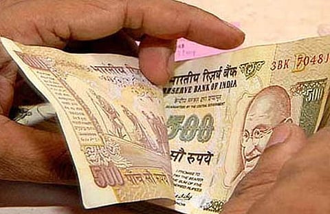 பி.எப். மீதான வரி: எதிர்ப்பு காரணமாக அரசு புதிய விளக்கம்