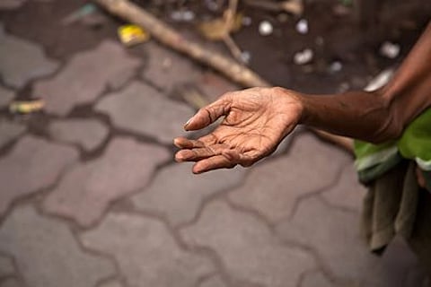 பிச்சையெடுத்து மாதந்தோறும் ரூ.45 லட்சம் சம்பாதித்த பிச்சைக்காரர் கைது: எங்கு தெரியுமா?