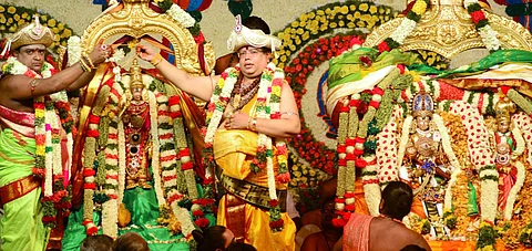 மதுரை அரசாளும் மீனாட்சிக்குத் திருக்கல்யாண வைபவம்..!