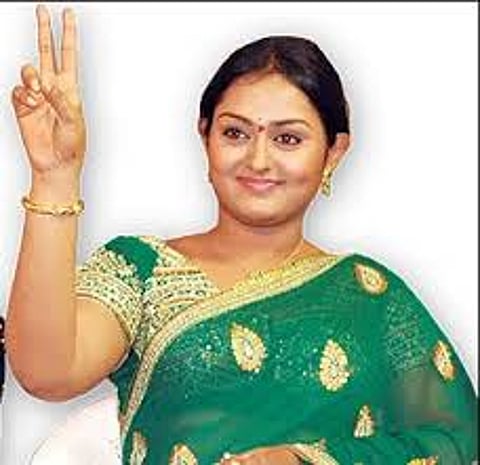 திருடுவதற்காக திட்டம் போட்ட திமுக தற்போது திட்டத்தையே திருட ஆரம்பித்துவிட்டது: நடிகை விந்தியா