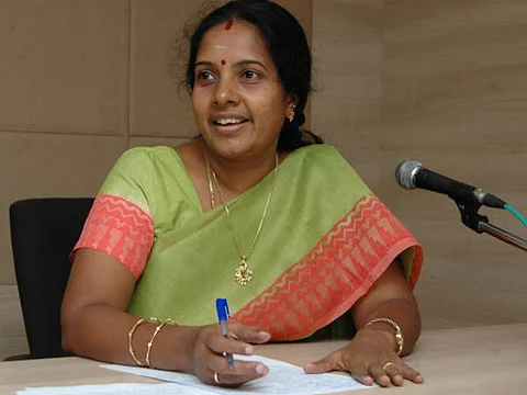 தேர்தலில் வெற்றி பெற்று 7 மாதமாகியும் எய்ம்ஸ் கட்டுமானப் பணியை தமிழக அரசு தொடங்கவில்லை: வானதி சீனிவாசன்