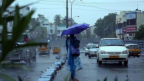 தமிழகத்தில் தொடங்கியது வடகிழக்கு பருவமழை: வானிலை ஆய்வு மையம்