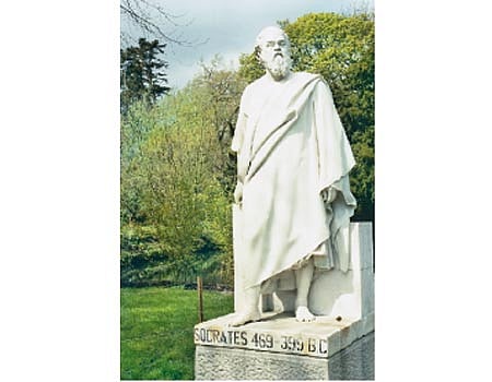 சாக்ரட்டீஸ் பயன்படுத்திய யுக்தி!