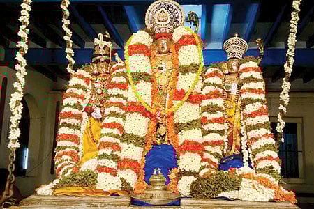 துலாம் - தமிழ்ப் புத்தாண்டுப் பலன்கள் 2017