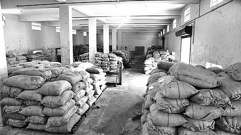 நாட்டுச் சர்க்கரை கொள்முதலில் நூதன முறைகேடு