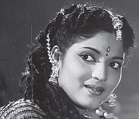 தேவிகா 6. பாகற்காய் நாழிகை!