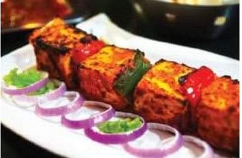 பன்னீர் - குடைமிளகாய் டிக்கா