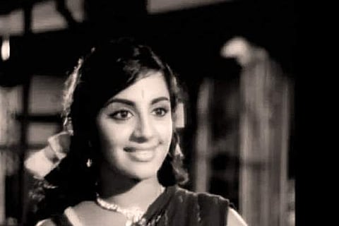 அவார்டா? எதுக்குவேனும் அவார்ட்? - ஸ்ரீ வித்யா