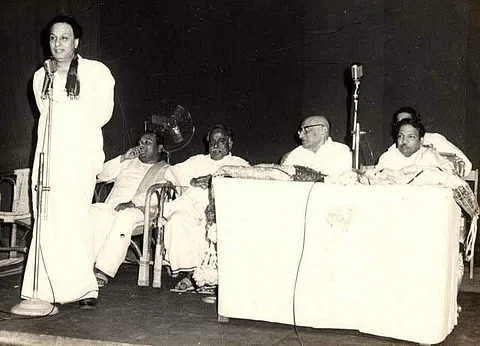 எம்ஜிஆரின் அரசியல் வரலாறு...