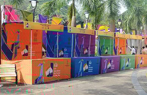 சர்வதேச திரைப்பட விழாவில் தேர்வாகியுள்ள ஒரே தமிழ்த் திரைப்படம் அம்ஷன் குமாரின் 'மனுசங்கடா!'