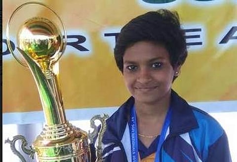தேசியச் சதுரங்கப் போட்டியில் தங்கம் வென்றார் குடியாத்தம் பள்ளி மாணவி