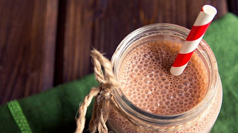 சுவையான சாக்லெட் மில்க் ஷேக் தயாரிப்பது எப்படி?