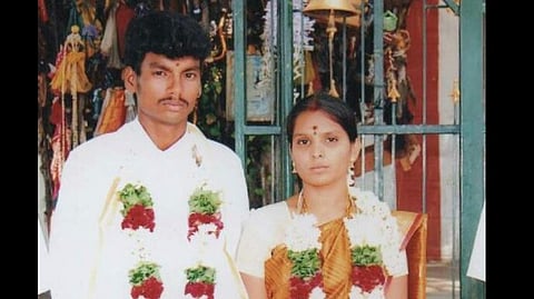 ஆணவக் கொலைகளுக்கு பெற்றோர் மட்டுமே காரணமா? தூண்டி விடும் உறவுகளையும், சமூகத்தையும் யார் தூக்கிலேற்றுவது?