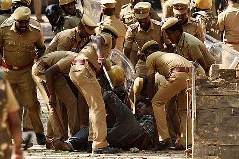 மெரினா வன்முறை: ஸ்டாலின் மனு தள்ளுபடி!