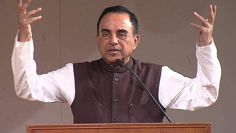 தமிழக ஆளுநர் வித்யாசாகர் ராவ் - சுப்ரமணியன் சுவாமி 'திடீர்' சந்திப்பு!