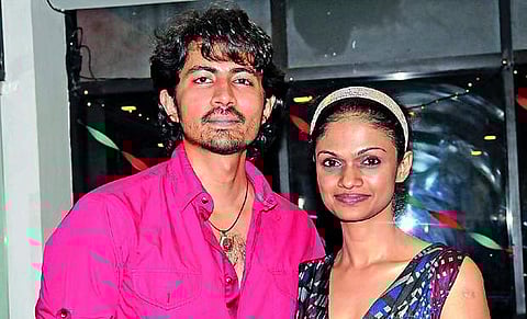 பாடகி சுசித்ராவுக்கு நேர்ந்தது என்ன? கணவர் விளக்கம்!