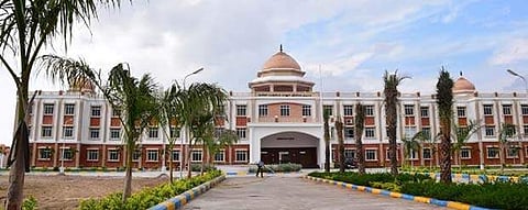 விண்ணப்பித்துவிட்டீர்களா..? ஸ்ரீரங்கம் அரசு பொறியியல் கல்லூரியில் வேலை