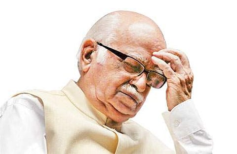 பாபர் மசூதி இடிப்பு வழக்கு: அத்வானி உள்ளிட்ட பாஜக தலைவர்கள் ஆஜராக உத்தரவு