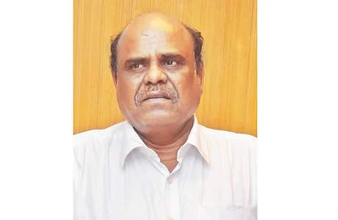 நீதிபதி கர்ணனுக்கு 6 மாதம் சிறை: உச்ச நீதிமன்றம் உத்தரவு