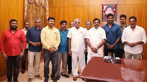 திருட்டு விசிடியை ஒழிக்க முதல்வரிடம் விஷால் மனு!