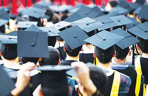 அண்ணா பல்கலை.க்கு தடையில்லை: சென்னைப் பல்கலை.யிலும் பட்டமளிப்பு விழா நடத்தப்படுமா?