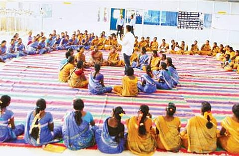 ஓராசிரியர் பள்ளி ஆசிரியர்களுக்கான பயிற்சி முகாம்.