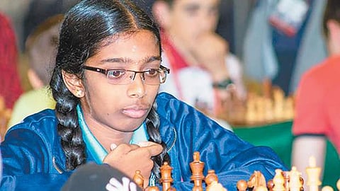 தமிழக செஸ் வீராங்கனை வைஷாலிக்கு மோடி வாழ்த்து!