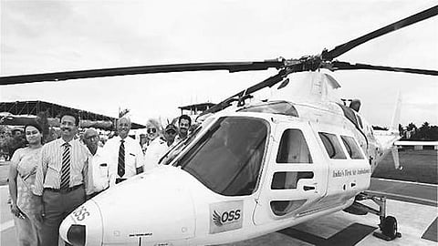 மருத்துவ சேவையில் ஹெலிகாப்டர் ஆம்புலன்ஸ்: மாவட்டம் தோறும் தேவை "ஹெலிபேடு'