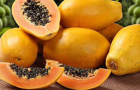 வறண்ட சருமத்திற்கு 'பப்பாளி பேஷியல்'