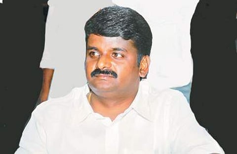 நீட் தேர்வு எதிர்ப்பில் தமிழக அரசு உறுதி: எதிர்க்கட்சிகளுக்கு அமைச்சர் விஜயபாஸ்கர் பதில்