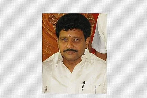 தனபாலை முதல்வராக்கினால் அதிமுக ஆட்சி நீடிக்கும்: திவாகரன்