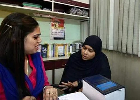 முத்தலாக்கிற்கு எதிராக வழக்கு தொடர்ந்த இஷ்ரத் ஜஹான் பாஜகவில் இணைந்தார்!