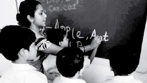 ராணுவப் பள்ளிகளில் ஆசிரியர், ஆசிரியரல்லாத பணிகள்: விண்ணப்பங்கள் வரவேற்பு