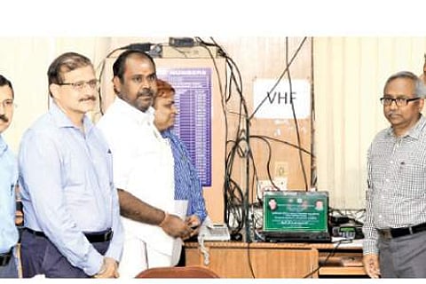 கடலூர் , நாகப்பட்டினம் மாவட்டங்களுக்கான புயல் முன்னெச்சரிக்கை தகவல் அறிவிப்பு அமைப்பை எழிலகத்தில் தொடங்கி வைத்த வருவாய் மற்றும் பேரிடர் மேலாண்மைத் துறை அமைச்சர்