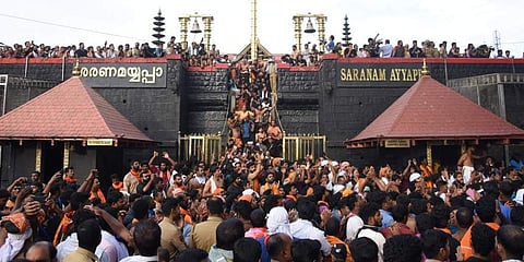 மருத்துவச் சான்றிதழ் இருந்தும் ஐயப்பனை தரிசிக்கவிடாமல் திருப்பி அனுப்பியது போலீஸ்: இலங்கைப் பெண்