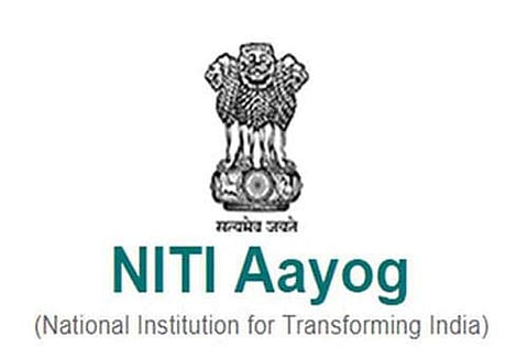 நிதி ஆயோக்கில் ரூ.2 லட்சத்து 8 ஆயிரம் சம்பளத்தில் நிதி அதிகாரி வேலை!