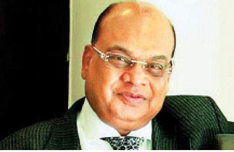 ரோட்டோமாக் உரிமையாளர் விக்ரம் கோத்தாரி, அவரது மகன் கைது