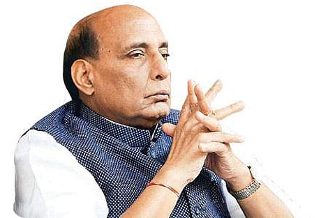 காஷ்மீரில் பயங்கரவாதிகள் மீதான போர் நடவடிக்கை நிறுத்தம் நீடிக்குமா? - குழப்பத்தில் ராஜ்நாத் சிங்?