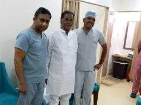தமிழால் எனக்கு உறவானவர் அண்ணன் நடராஜன்: சந்திப்புக்குப் பின்னர் கவிஞர் வைரமுத்து உருக்கம்!
