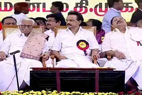 மாநில உரிமைகளை விட்டுக்கொடுத்தால் மிகப்பெரும் போராட்டம்: ஈரோடு மாநாட்டில் திமுக சிறப்புத் தீர்மானம்!