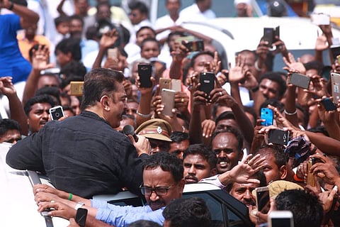 போராட்ட மக்களுக்கு தலைவணங்குகிறேன்: கமல்ஹாசன்