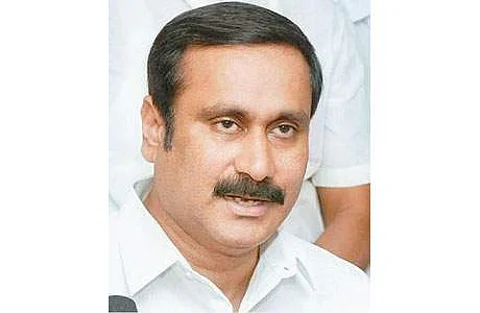காலா திரைப்படத்திற்கு கூடுதல் டிக்கெட் கட்டண அத்துமீறல்களை எந்த சிஸ்டம் அனுமதிக்கிறது?: அன்புமணி கேள்வி