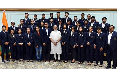 காமன்வெல்த் போட்டியில் பதக்கம் வென்றவர்களுக்கு நடைபெற்ற பாராட்டு விழாவில் பிரதமர் நரேந்திர மோடி.