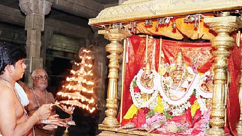 திருச்செந்தூர் அருள்மிகு சுப்பிரமணிய சுவாமி