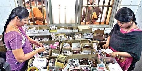 பெரும்பாலான இந்தியர்களை ஏழையாக்கும் விஷயம் இது: உலக சுகாதாரத் துறை தகவல்