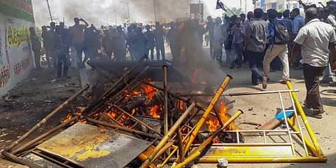 முன்னெச்சரிக்கை கொடுக்கவில்லை: துப்பாக்கிச் சூட்டை நேரில் பார்த்தவர் வாக்குமூலம்