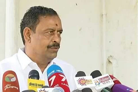 காவிரி விவகாரம் குறித்து ஒரே மேடையில் விவாதிக்கத் தயார்: துரைமுருகனுக்கு அமைச்சர் ஓ.எஸ். மணியன் பதில்